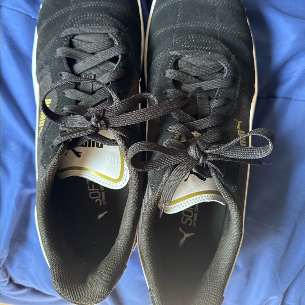 Puma sneakers size 13